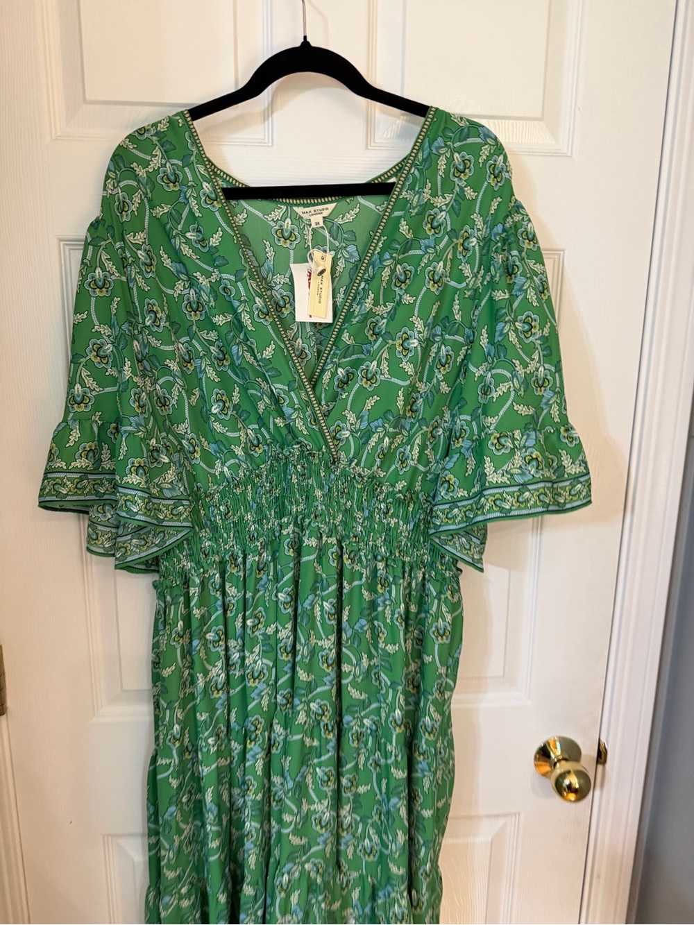 Max Studio Green Paisley Maxi Dress - Picture 2 of 7